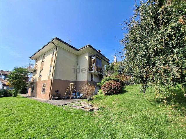 Casa in vendita a Arbora, Bogogno