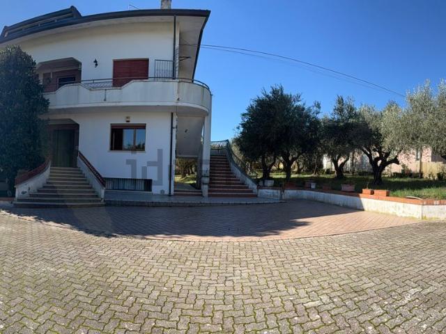 Casa in vendita a Morciano Di Romagna, Reggio Emilia