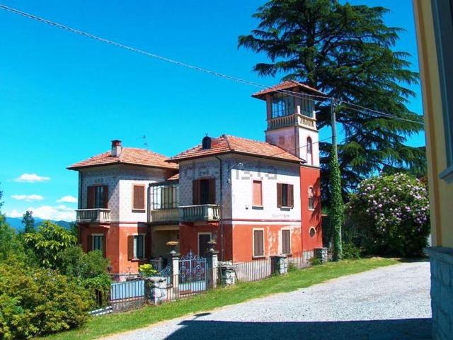 Casa in vendita a Vedasco, Piemonte