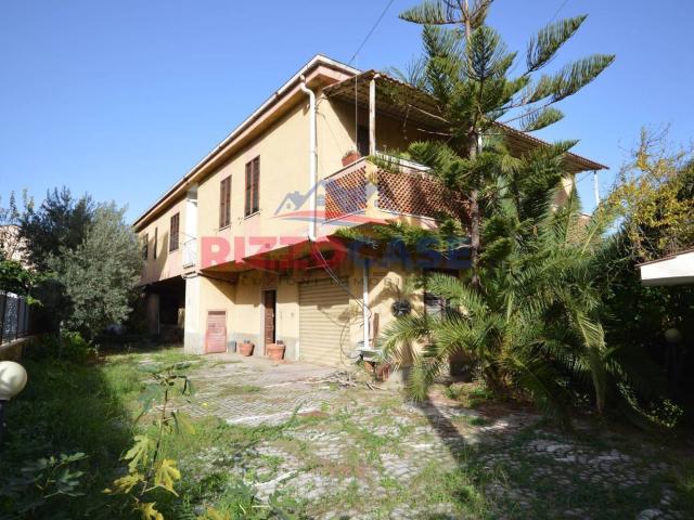 Casa in vendita a Calabria, Cosenza