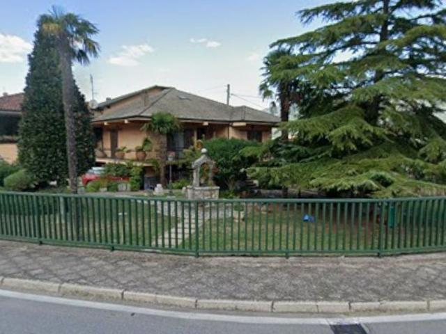Casa in vendita a Teggiano, Campania