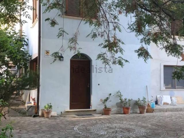 Casa in vendita a Pescara Colli, Pescara