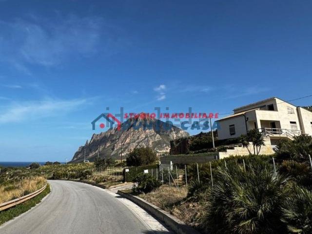 Casa in vendita a Custonaci, Sicilia