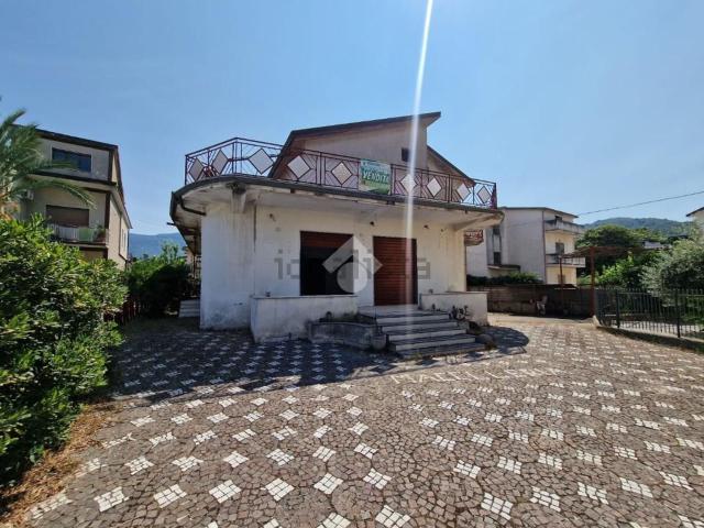 Casa in vendita a Centro Storico, Sant'agata De' Goti