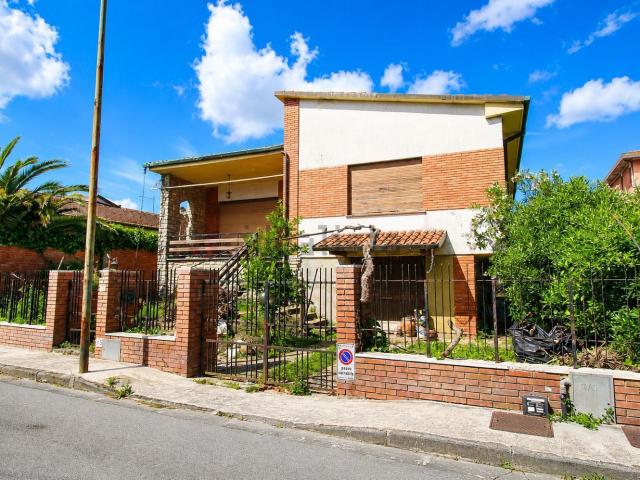 Casa in vendita a Pisa, Toscana