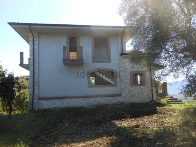Casa in vendita a Pietravairano, Campania
