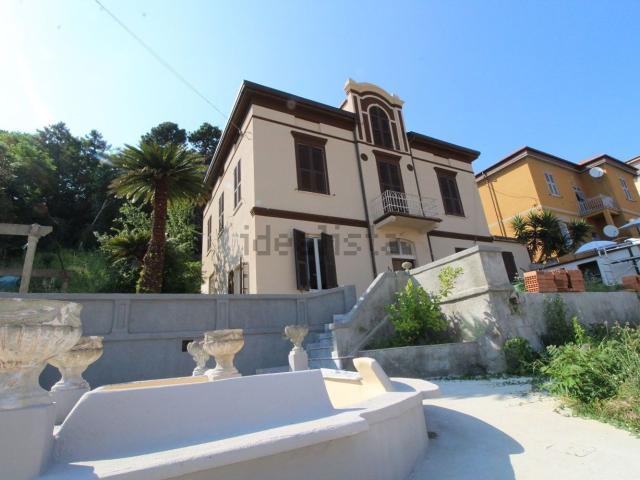 Casa in vendita a Ruffino, La Spezia