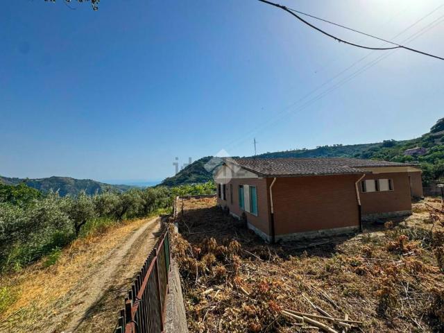 Casa in vendita a Calabria, Cosenza