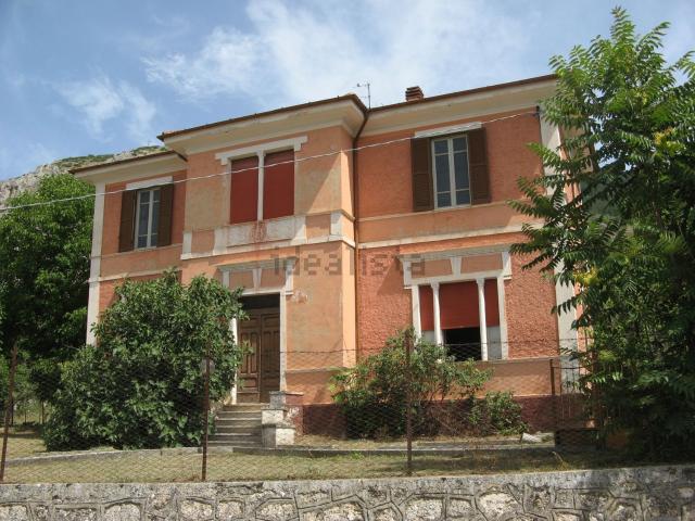 Casa in vendita a Gioia Dei Marsi, Abruzzo