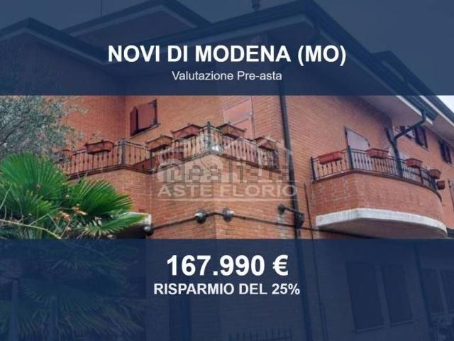 Casa in vendita a Zona Industriale di Rovereto sulla Secchia, Novi di Modena