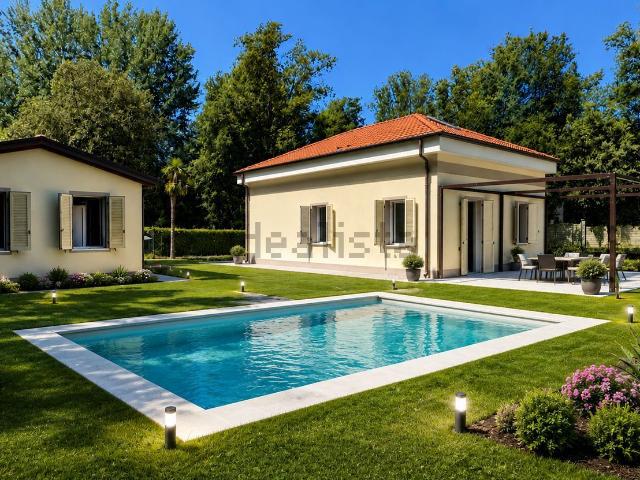 Casa in vendita a Ronchi, Marina Di Massa