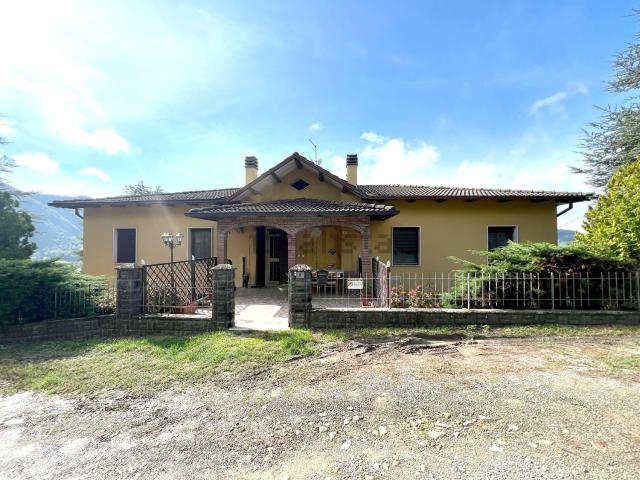 Casa in vendita a Unione dell'Appennino Bolognese, Castel D'aiano