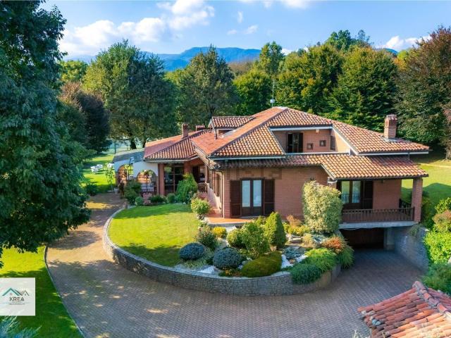 Casa in vendita a San Bernardino, Piemonte
