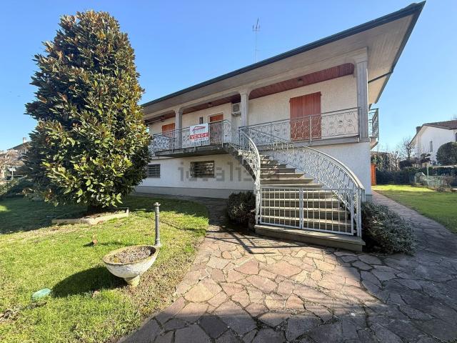Casa in vendita a Unione dei comuni della Bassa Romagna, Lugo