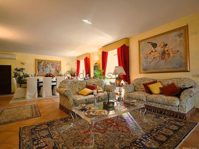 Casa in vendita a Roma Capitale, Lazio