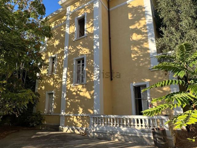 Casa in vendita a Tuvixeddu, Casteddu/Cagliari