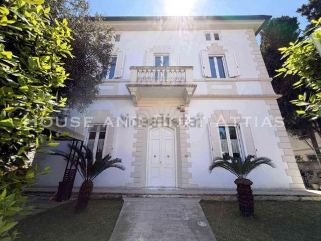 Casa in vendita a Antignano, Livorno