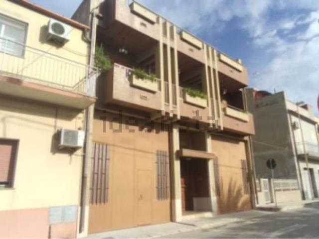 Casa in vendita a Mazzarrone, Catania