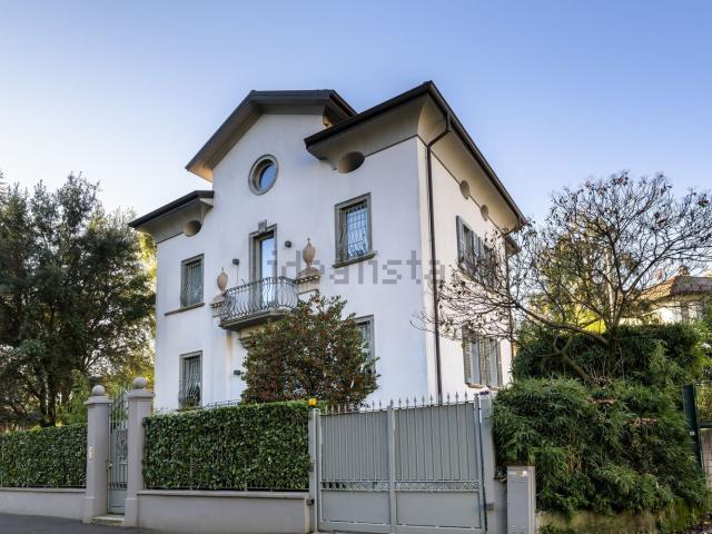 Casa in vendita a Bergamo, Lombardia