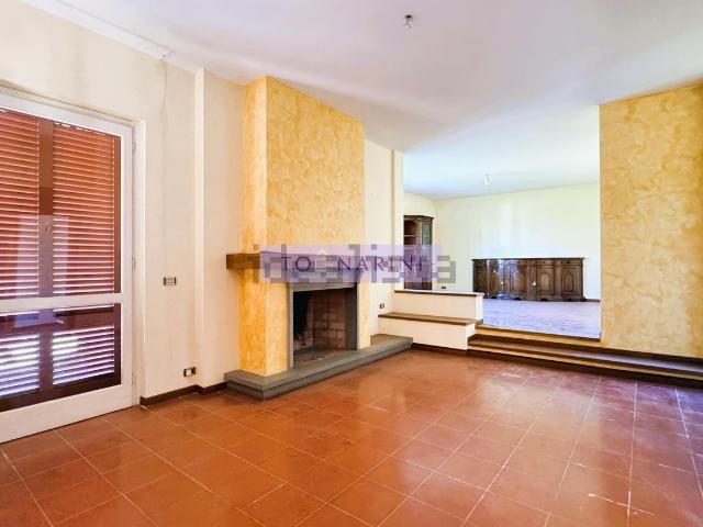 Casa in vendita a Monsummano Terme, Pistoia