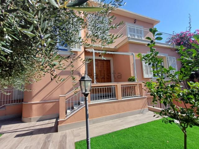 Casa in vendita a Loano, Liguria