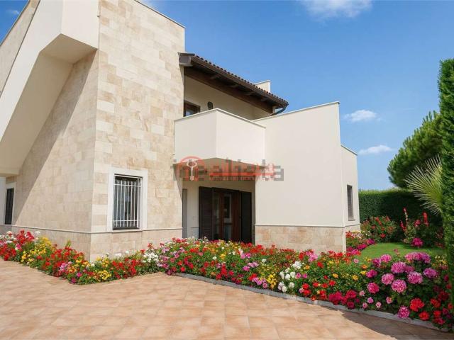 Casa in vendita a Puglia, Barletta-andria-trani