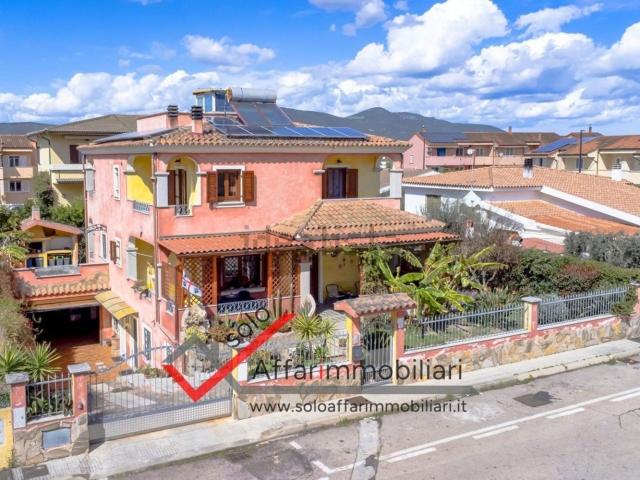 Casa in vendita a San Pantaleo, Sardigna/Sardegna