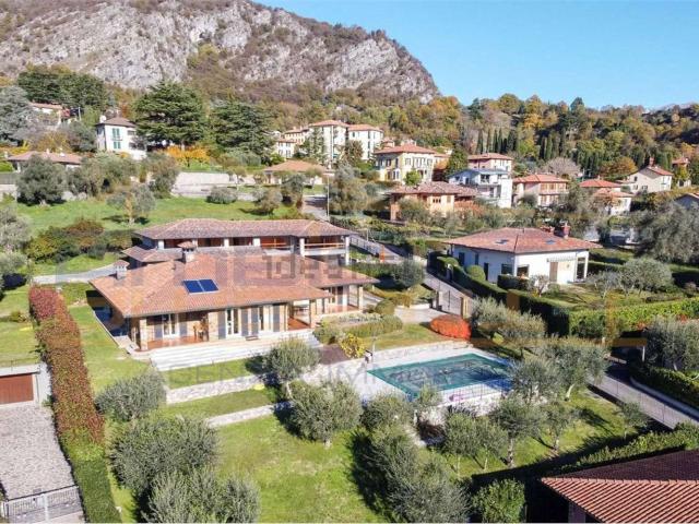 Casa in vendita a Rogaro, Tremezzina