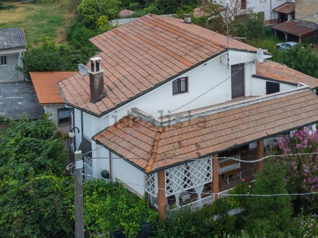 Casa in vendita a Piemonte, Alessandria