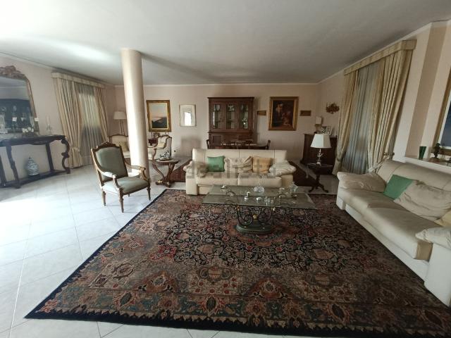 Casa in vendita a Mascali, Sicilia