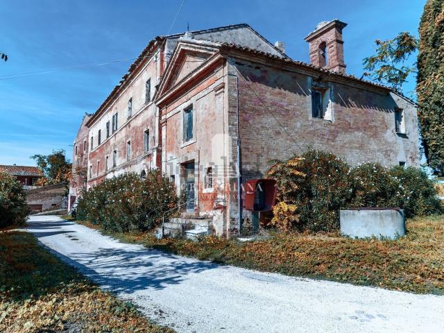 Casa in vendita a Contrada Castelletta, Marche