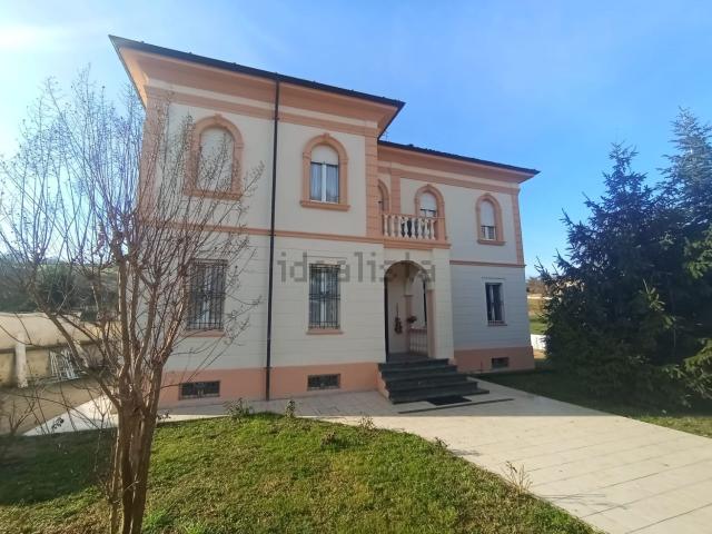 Casa in vendita a Nibbiano, Reggio Emilia