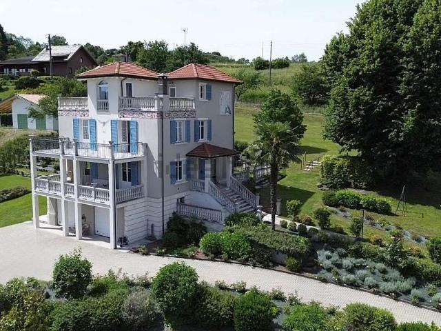 Casa in vendita a Piemonte, Novara