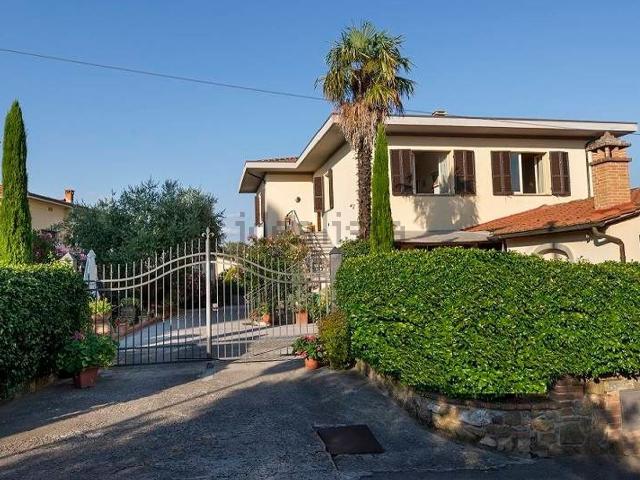 Casa in vendita a Lucignano, Toscana