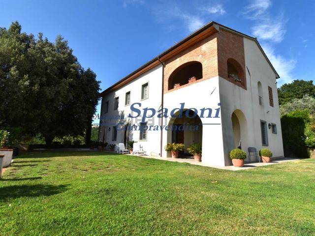 Casa in vendita a Lamporecchio, Toscana