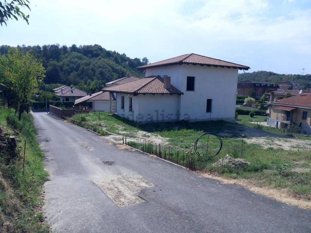 Casa in vendita a Piemonte, Asti