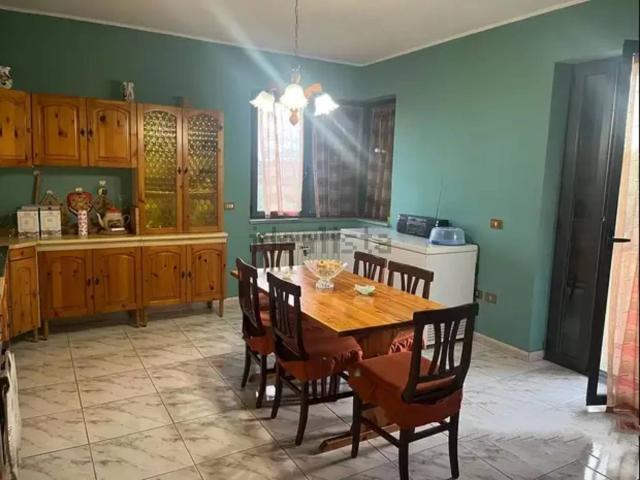 Casa in vendita a Pianella, Abruzzo