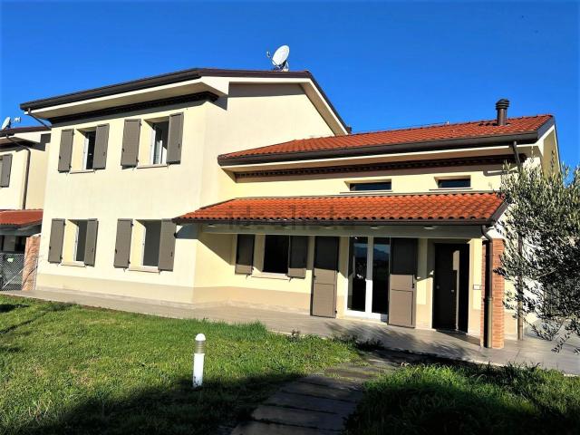 Casa in vendita a Unione di comuni Valmarecchia, Santarcangelo Di