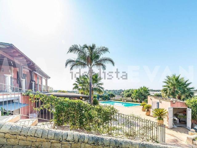Casa in vendita a Marina di Modica, Marina Di Modica