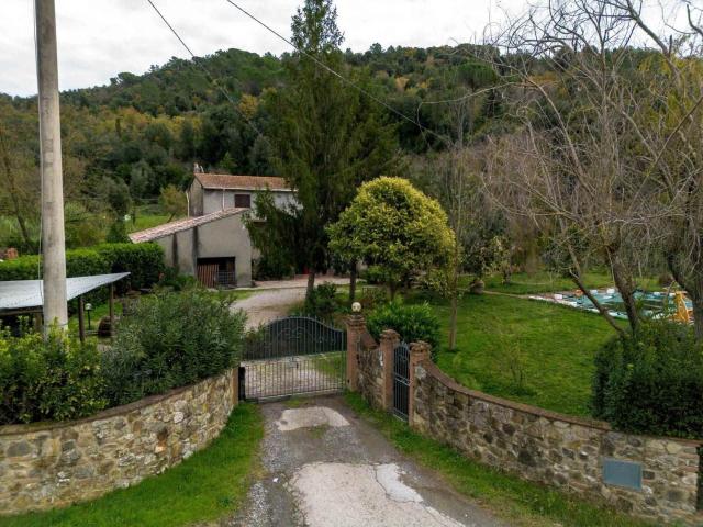 Casa in vendita a Riparbella, Toscana