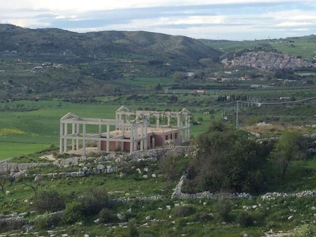 Casa in vendita a Giarratana, Ragusa