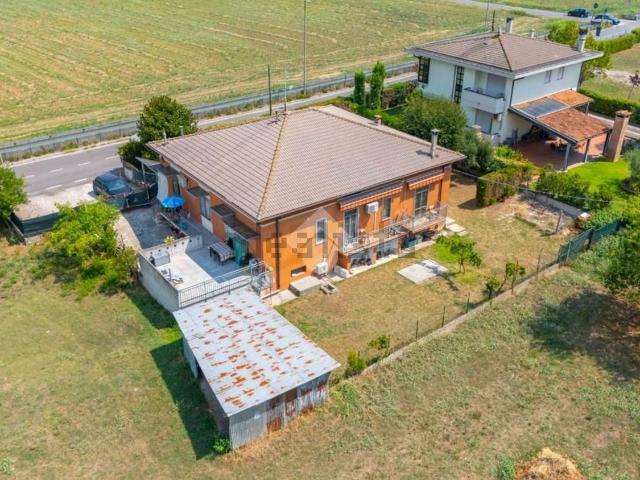 Casa in vendita a Sud, Brenzone