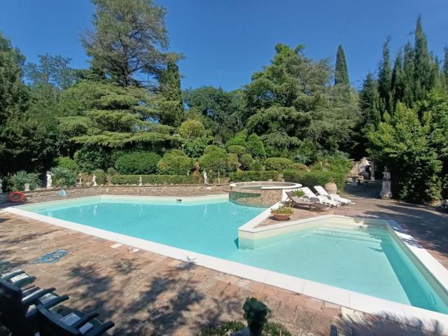 Casa in vendita a Marche, Pesaro E Urbino