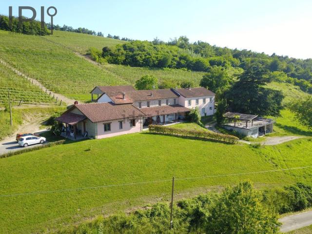 Casa in vendita a Piemonte, Asti