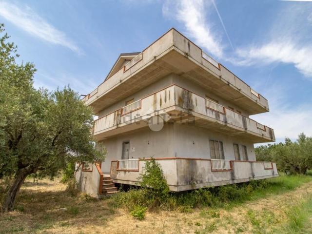 Casa in vendita a Chieti, Abruzzo