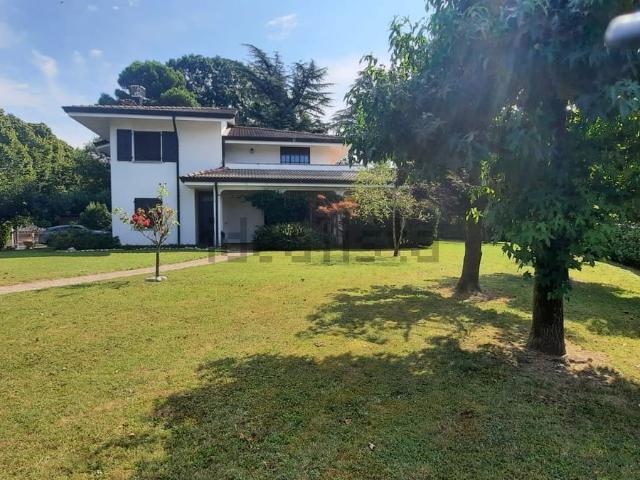 Casa in vendita a Remanzacco, Friuli-Venezia Giulia