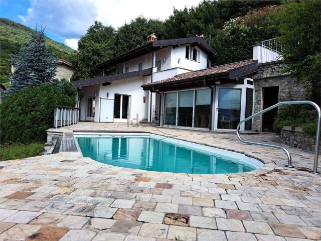 Casa in vendita a Gravedona ed Uniti, Gravedona