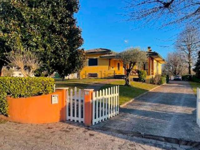 Casa in vendita a Cecchini / Cichins, Pasiano di Pordenone