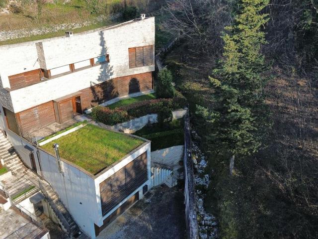 Casa in vendita a Pereto, Abruzzo
