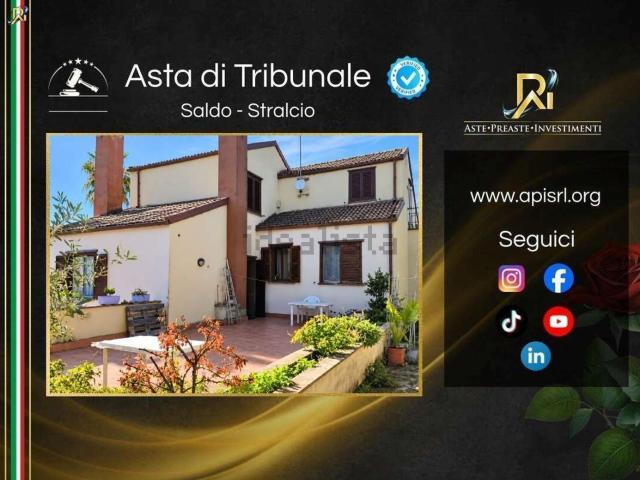 Casa in vendita a Ponte di Cetti, Viterbo